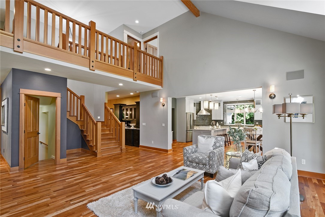 6410 Haley Loop Road Northeast Bainbridge Island, WA 98110 - Photo 13 of 39