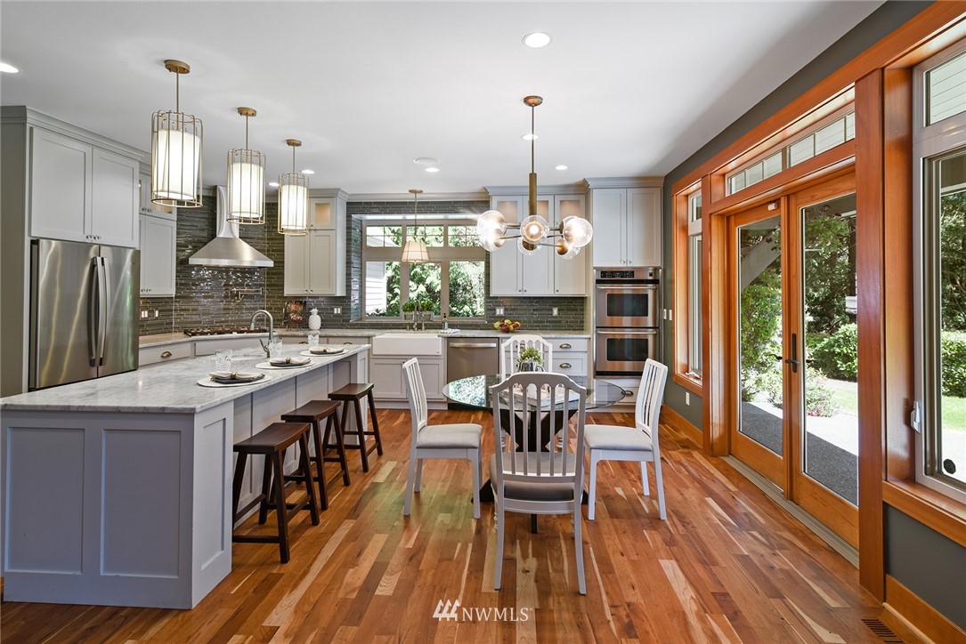 6410 Haley Loop Road Northeast Bainbridge Island, WA 98110 - Photo 14 of 39