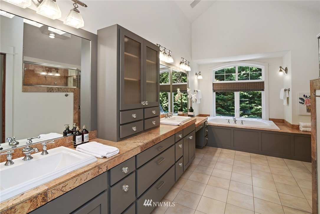 6410 Haley Loop Road Northeast Bainbridge Island, WA 98110 - Photo 29 of 39