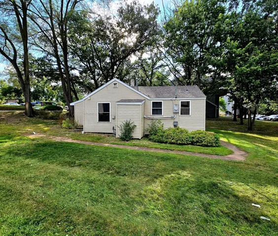 $104,900 | 609 14th Street South, St. Cloud, MN 56301