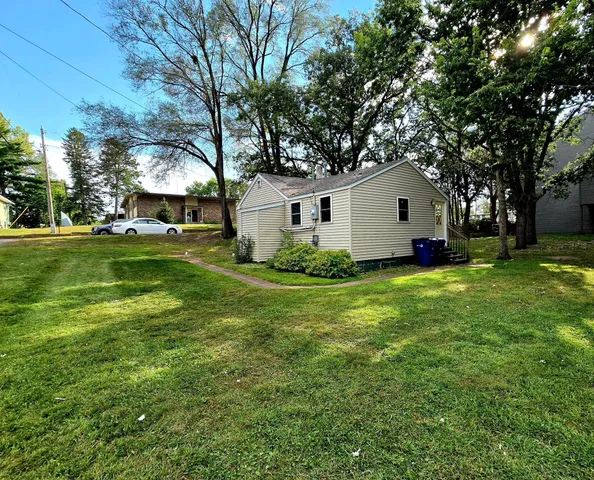 $104,900 | 609 14th Street South, St. Cloud, MN 56301