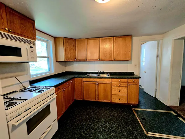 $104,900 | 609 14th Street South, St. Cloud, MN 56301