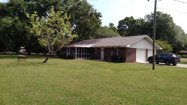 7689 Simmons Drive Foley, AL 36535 - Photo 3 of 13