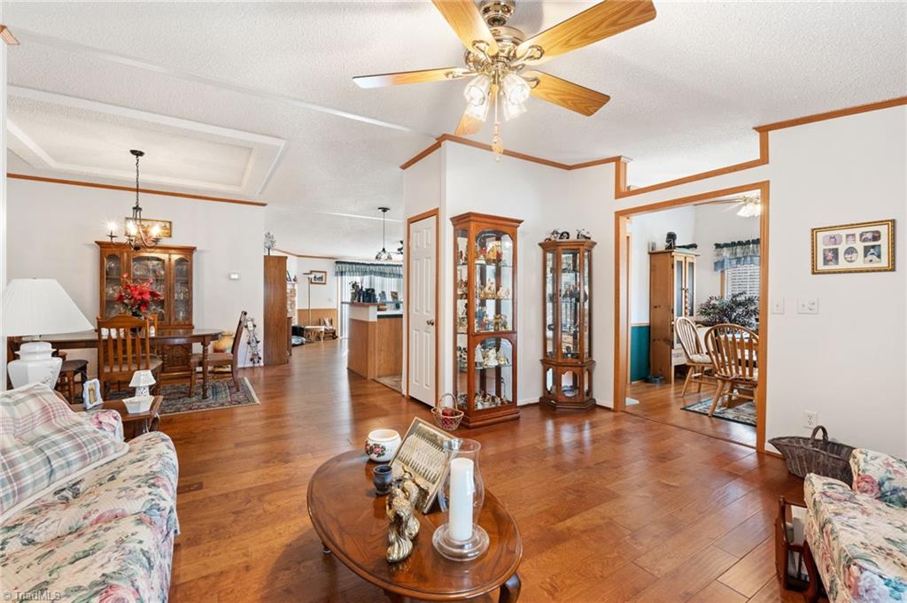 1721 Camp Dogwood Road Pinnacle, NC 27043 - Photo 12 of 50