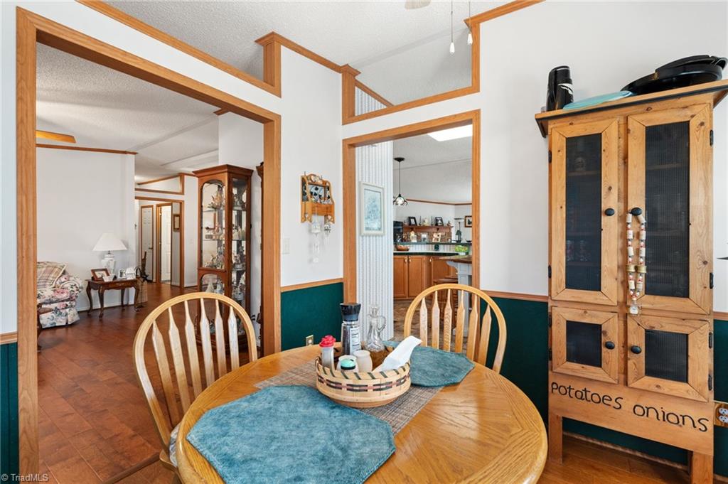 1721 Camp Dogwood Road Pinnacle, NC 27043 - Photo 17 of 50