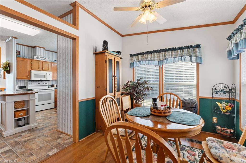 1721 Camp Dogwood Road Pinnacle, NC 27043 - Photo 18 of 50