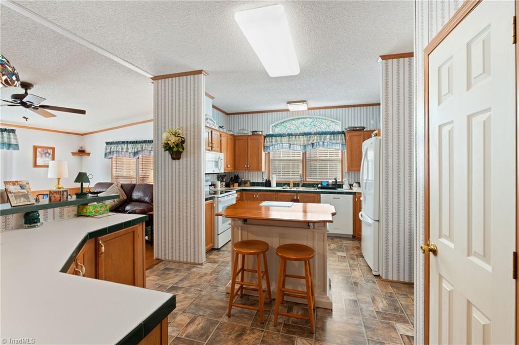 1721 Camp Dogwood Road Pinnacle, NC 27043 - Photo 20 of 50