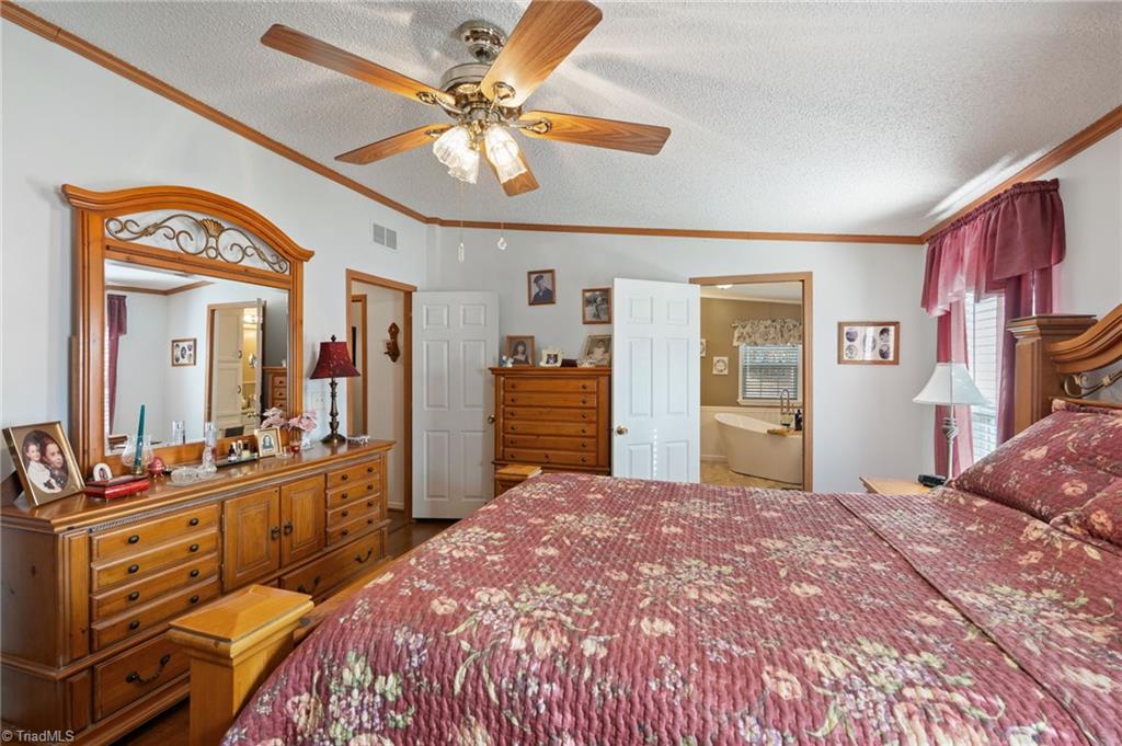 1721 Camp Dogwood Road Pinnacle, NC 27043 - Photo 27 of 50