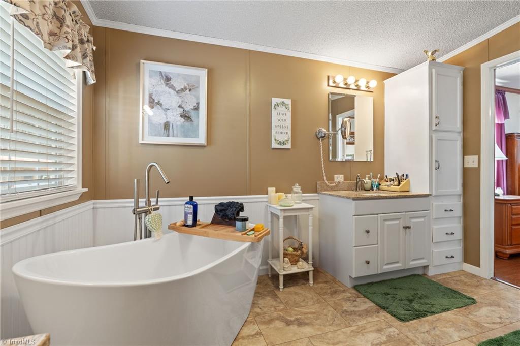 1721 Camp Dogwood Road Pinnacle, NC 27043 - Photo 28 of 50