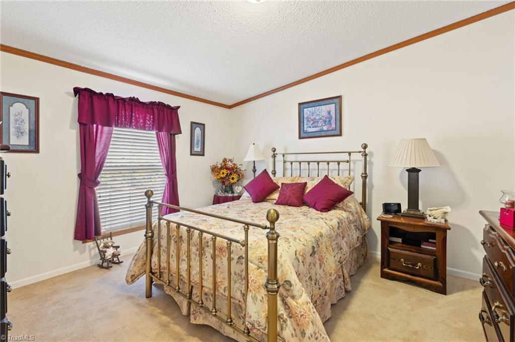 1721 Camp Dogwood Road Pinnacle, NC 27043 - Photo 33 of 50