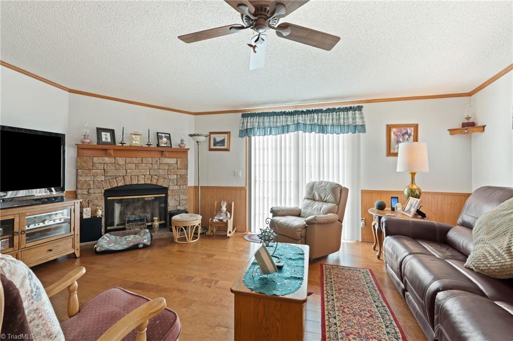 1721 Camp Dogwood Road Pinnacle, NC 27043 - Photo 9 of 50