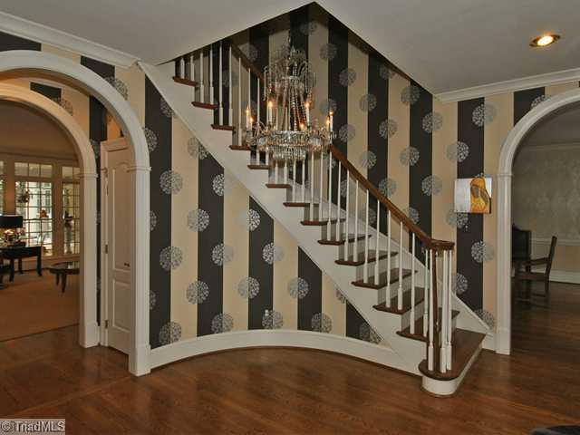 2710 Bitting Road Winston-Salem, NC 27104 - Photo 2 of 16 Entry.