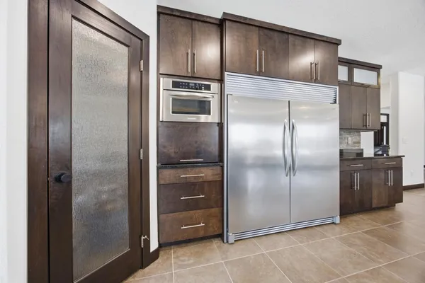 $1,750,000 | 7620 Adelman Drive, Horace, ND 58047