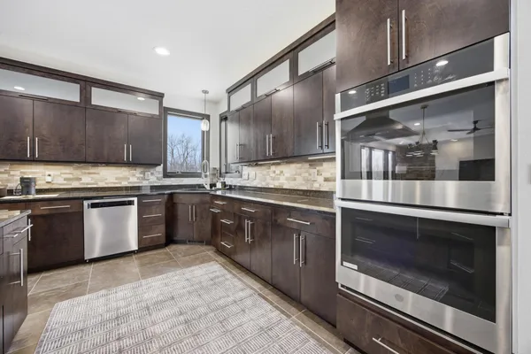 $1,750,000 | 7620 Adelman Drive, Horace, ND 58047