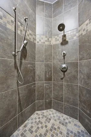 $1,750,000 | 7620 Adelman Drive, Horace, ND 58047