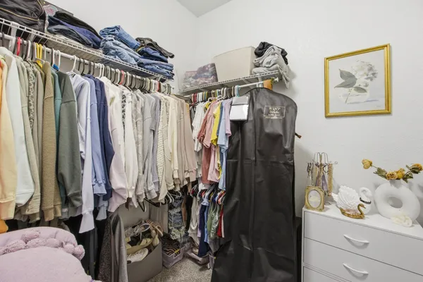 $1,750,000 | 7620 Adelman Drive, Horace, ND 58047