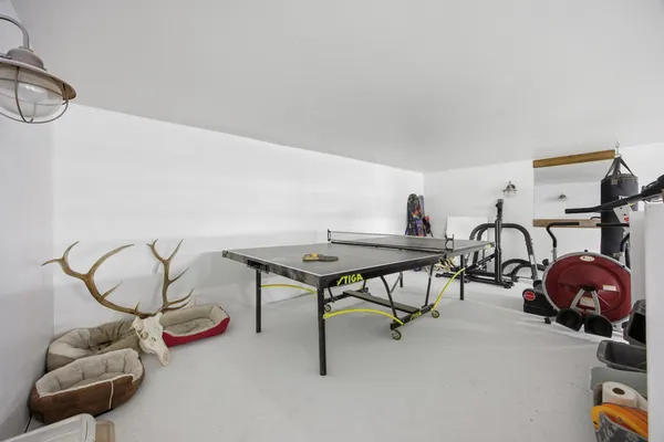 $1,750,000 | 7620 Adelman Drive, Horace, ND 58047