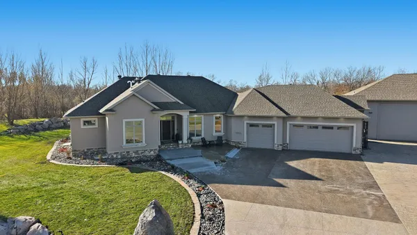 $1,750,000 | 7620 Adelman Drive, Horace, ND 58047