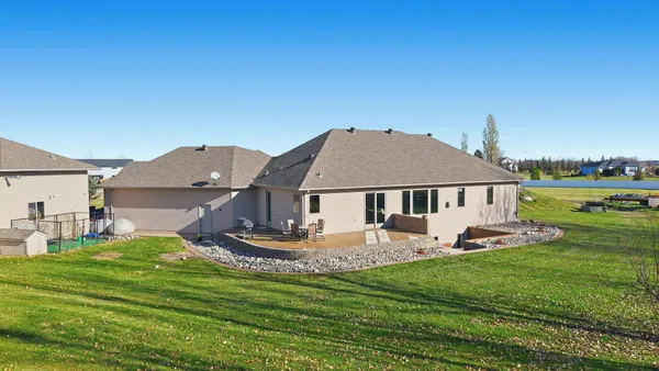 $1,750,000 | 7620 Adelman Drive, Horace, ND 58047