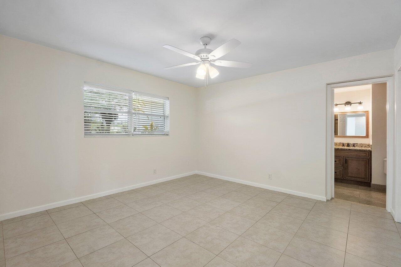 401 Northeast 24th Street Boca Raton, FL 33431 - Photo 20 of 42 401 NE 24th Street, Boca Raton (24)