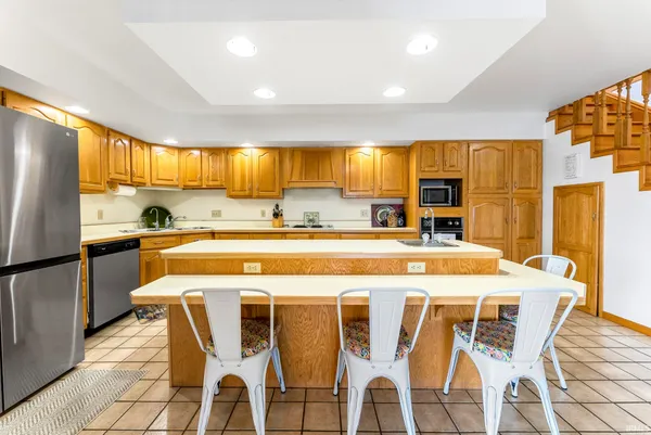 $849,900 | 2405 West Sycamore Beach Road, Angola, IN 46703