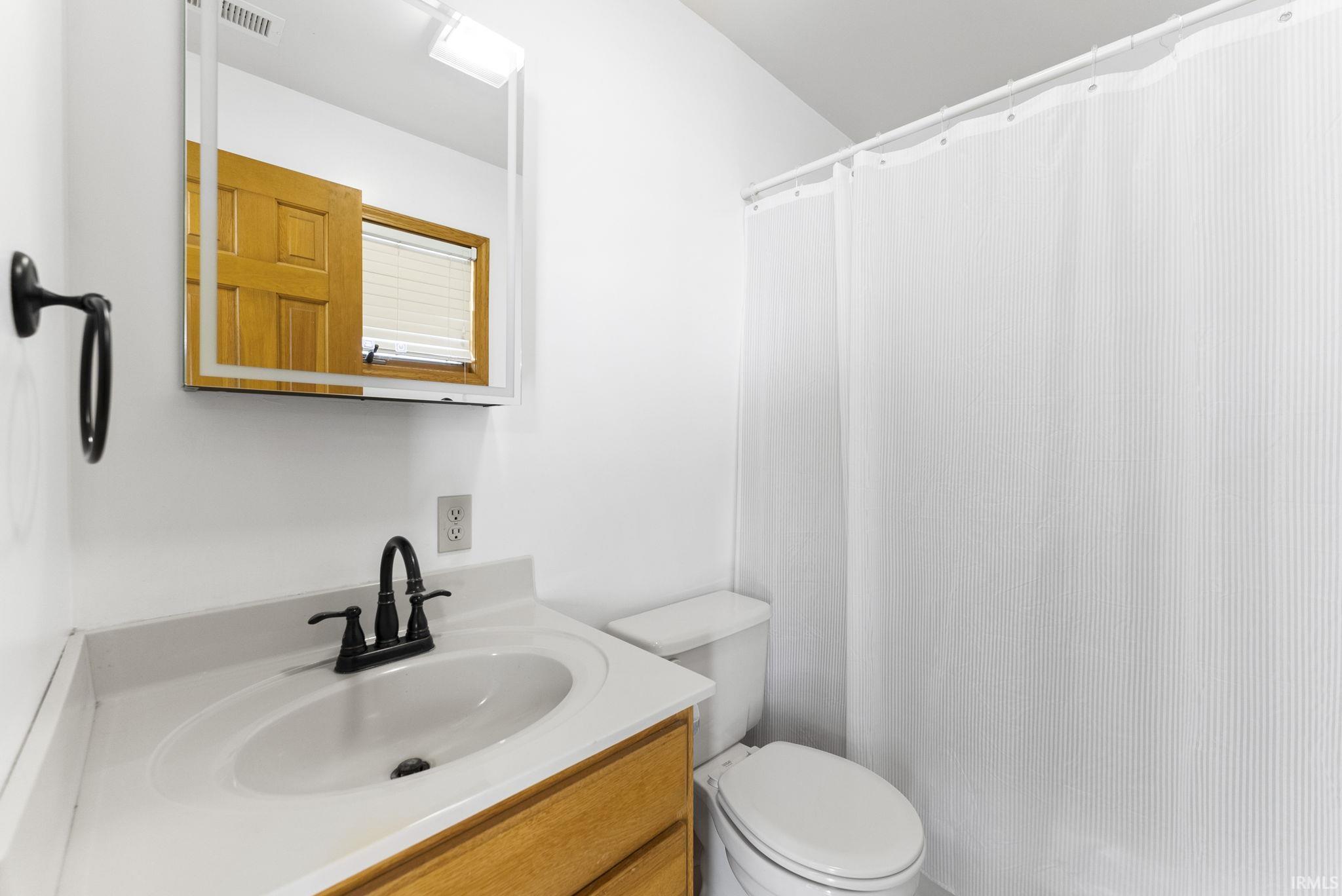 2405 West Sycamore Beach Road Angola, IN 46703 - Photo 22 of 36