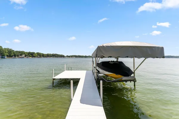 $849,900 | 2405 West Sycamore Beach Road, Angola, IN 46703