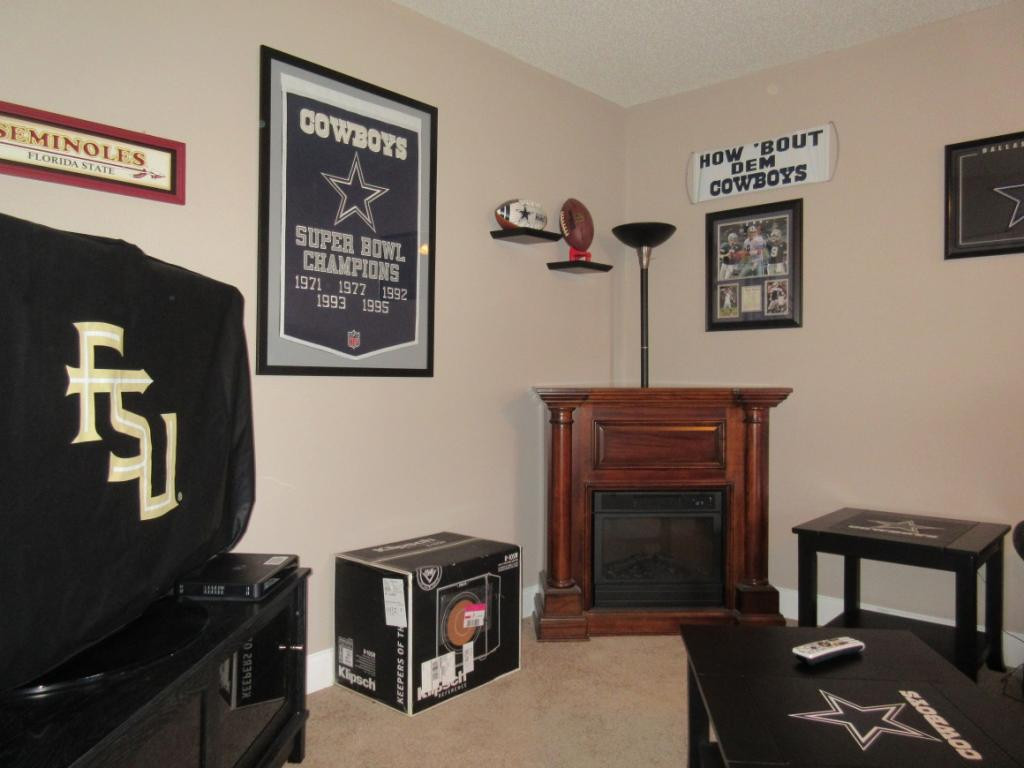 225 New Hope Road Jonesborough, TN 37659 - Photo 11 of 14 Electric Fireplace Lower Level