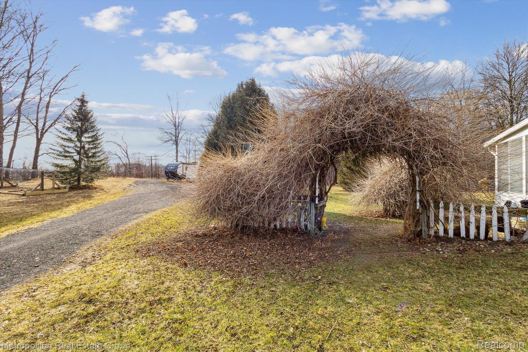 4073 Potts Road Fowlerville, MI 48836 - Photo 31 of 37 Gallery Image 31