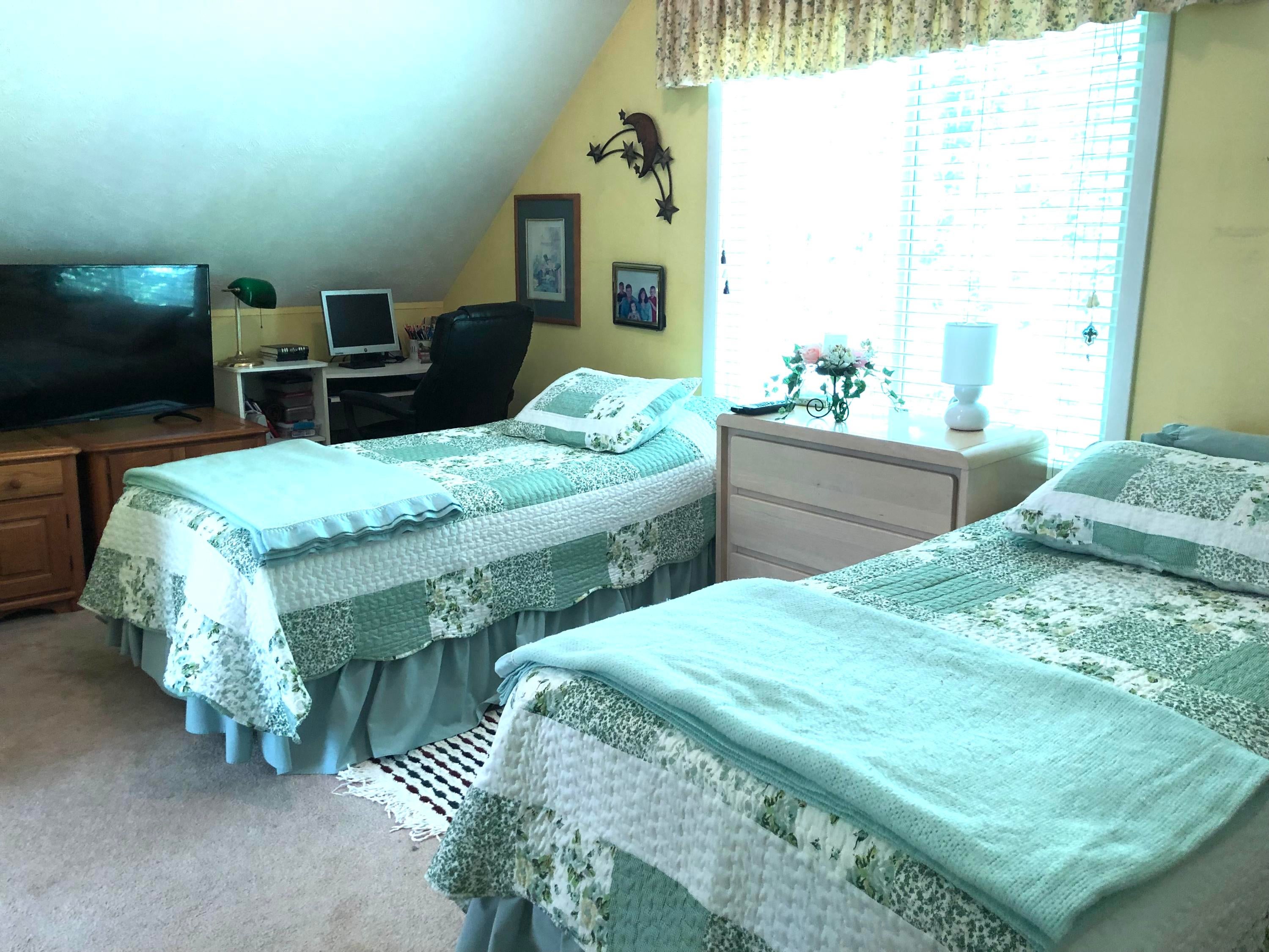 132 South Huntinghorn Road Roscommon, MI 48653 - Photo 15 of 41 Gallery Image 15