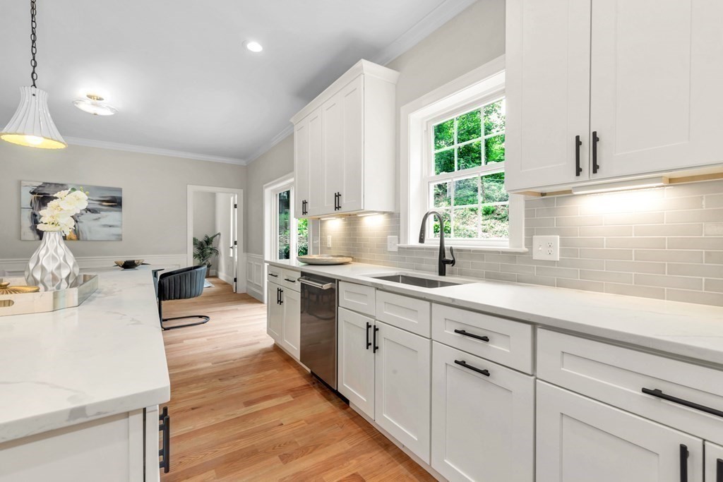 14 Yerxa Road Arlington, MA 02474 - Photo 13 of 42 Gallery Image 13
