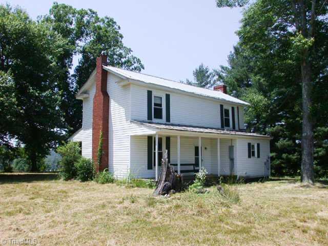 1996 Mountain View Church Road King, NC 27021 - Photo 1 of 5 Exterior Front.