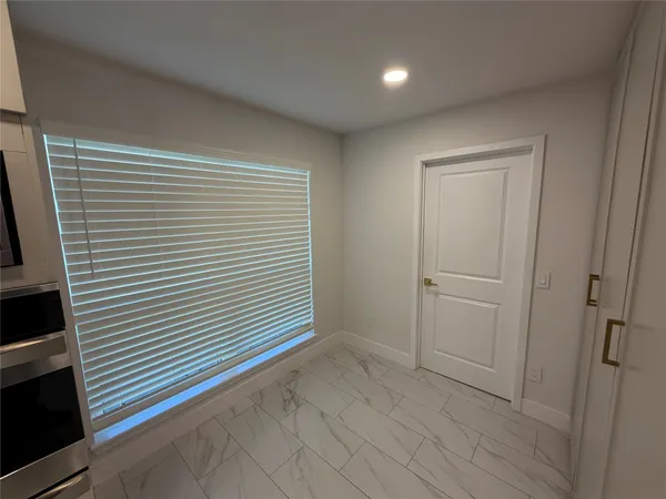 $2,250 | 2218 Round Lake Drive, Houston, TX 77077