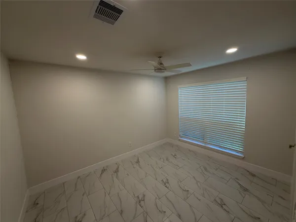 $2,250 | 2218 Round Lake Drive, Houston, TX 77077