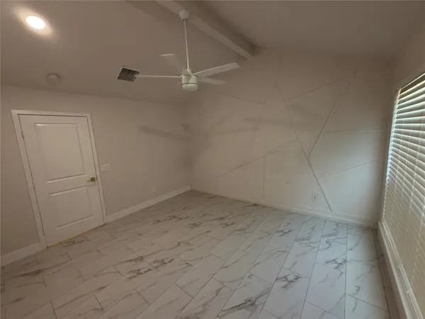 $2,250 | 2218 Round Lake Drive, Houston, TX 77077