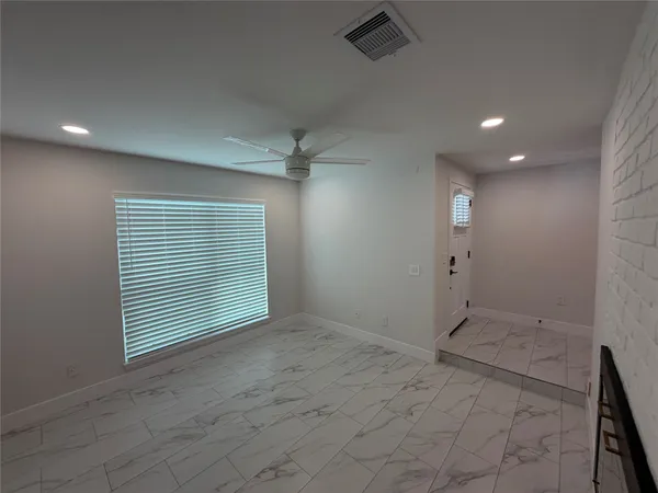 $2,250 | 2218 Round Lake Drive, Houston, TX 77077