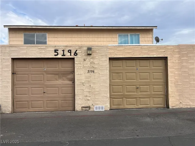 $800 | 5196 Golden Lane, Unit A, Las Vegas, NV 89119