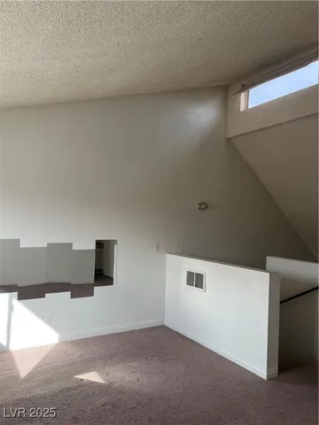 $800 | 5196 Golden Lane, Unit A, Las Vegas, NV 89119