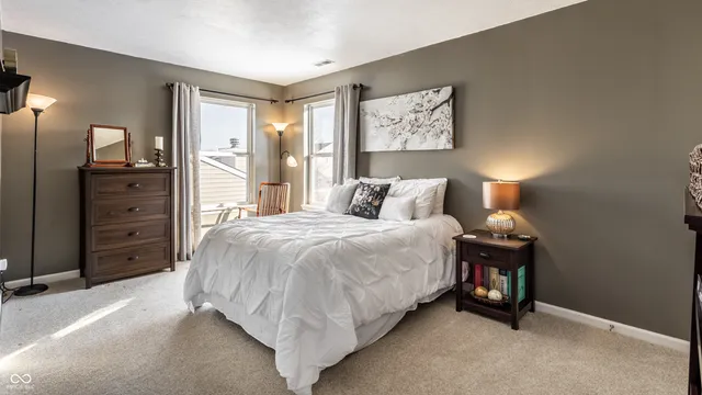 $349,900 | 8815 North Fawn Meadow Drive, McCordsville, IN 46055