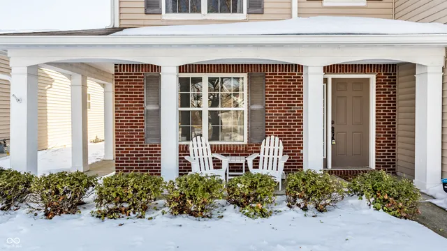 $349,900 | 8815 North Fawn Meadow Drive, McCordsville, IN 46055