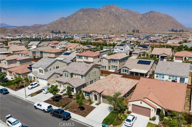 $575,000 | 27832 Paddleboat Court, Menifee, CA 92585