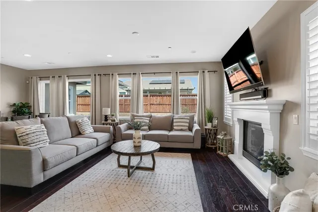 $575,000 | 27832 Paddleboat Court, Menifee, CA 92585