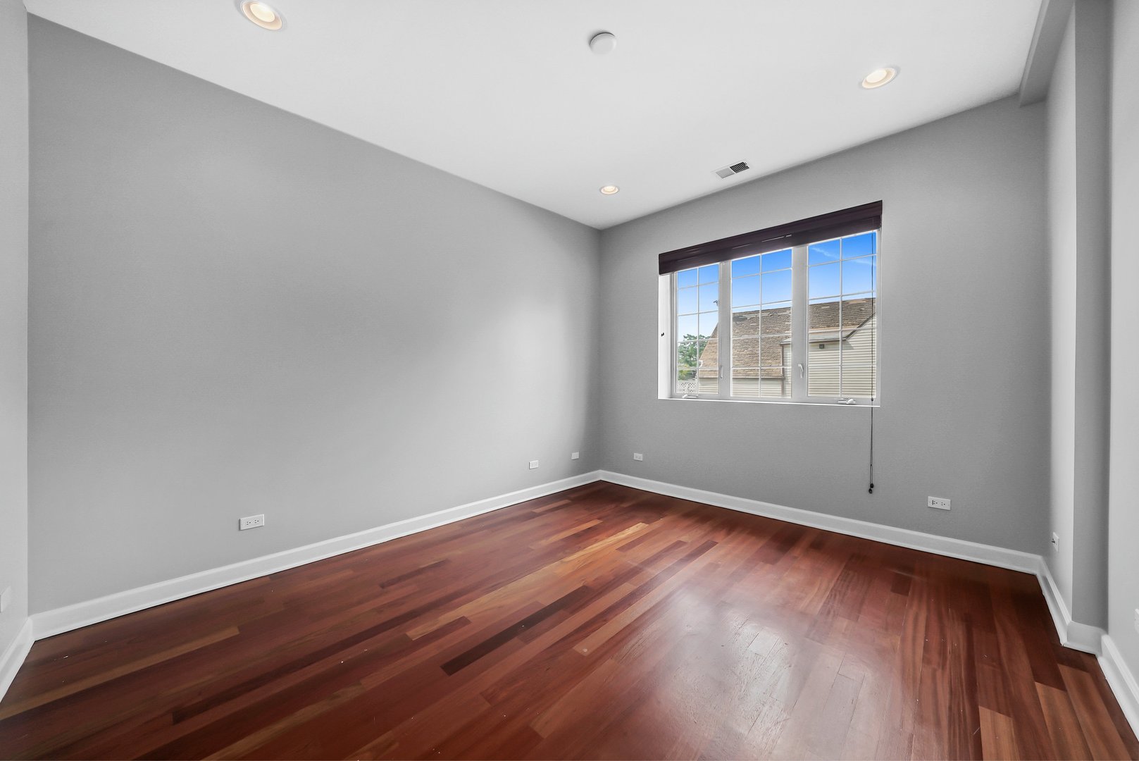 2900 West Irving Park Road, Unit 205 Chicago, IL 60618 - Photo 26 of 39