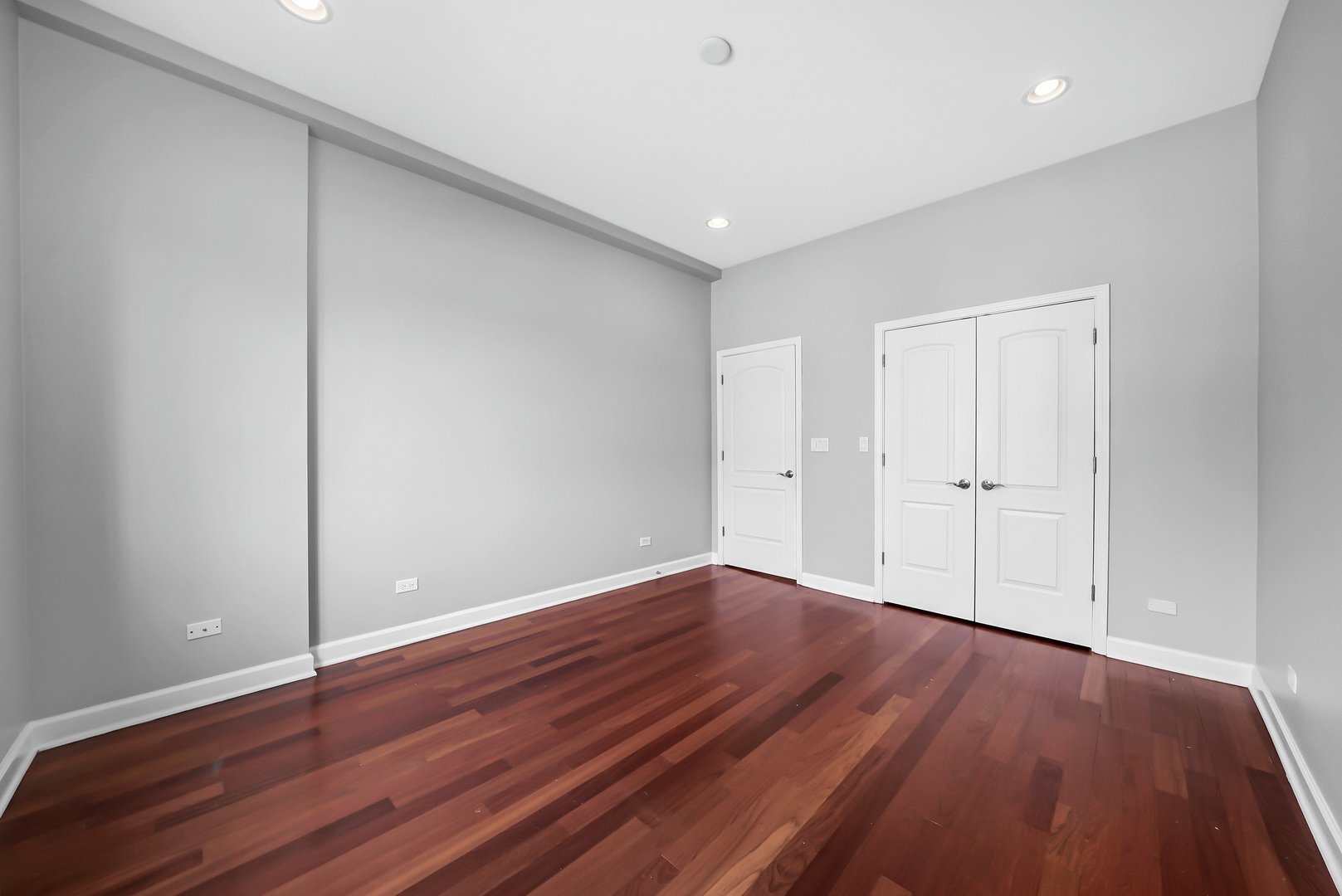 2900 West Irving Park Road, Unit 205 Chicago, IL 60618 - Photo 28 of 39