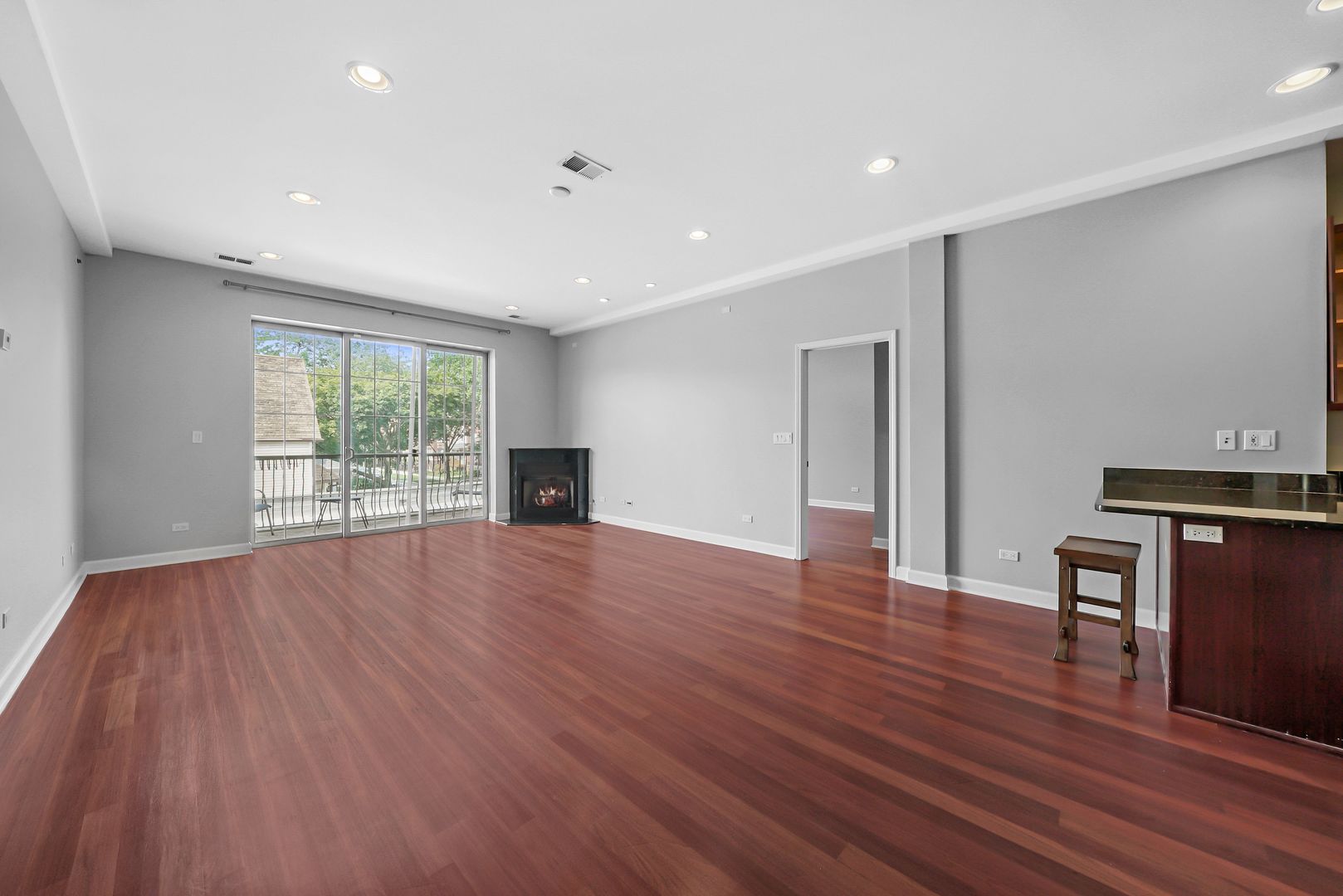 2900 West Irving Park Road, Unit 205 Chicago, IL 60618 - Photo 39 of 39