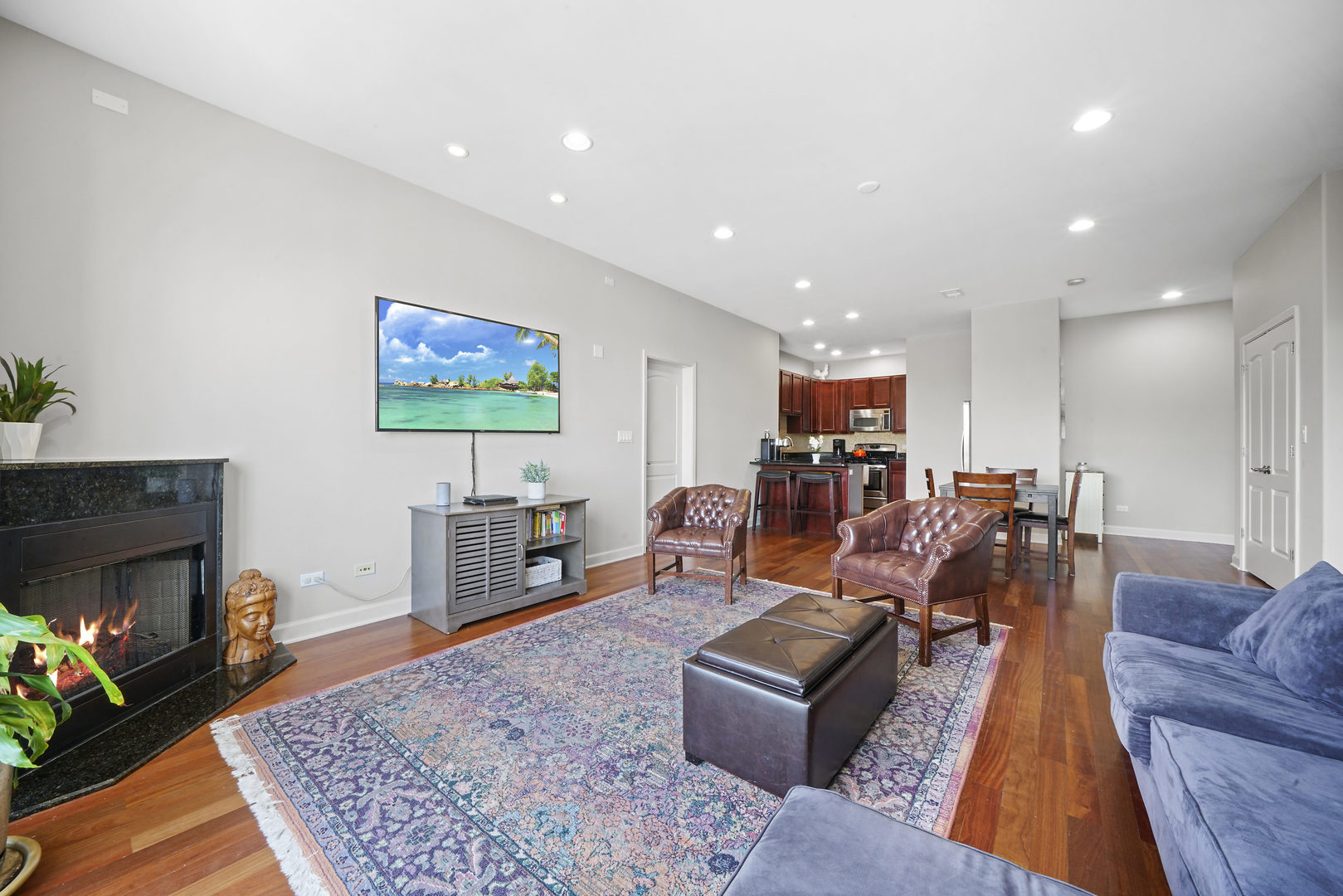 2900 West Irving Park Road, Unit 205 Chicago, IL 60618 - Photo 6 of 39