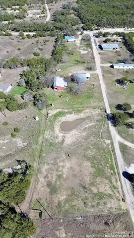 $123,990 | 300 Oakland Drive, Blanco, TX 78606