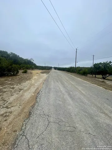 $123,990 | 300 Oakland Drive, Blanco, TX 78606