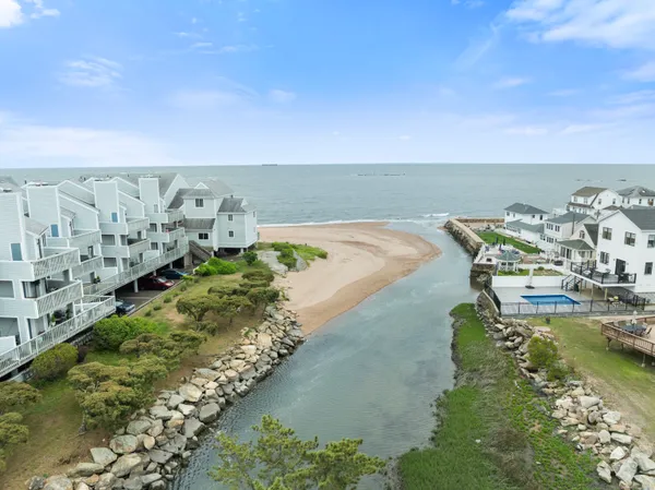 $399,000 | 1 Mansfield Grove Road, Unit 205, East Haven, CT 06512