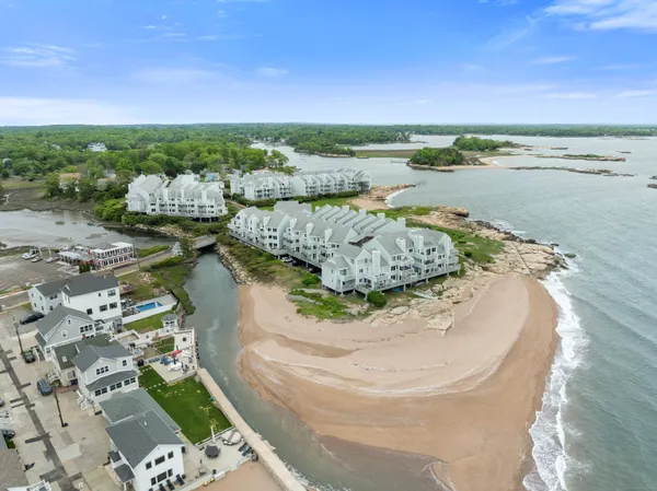 $399,000 | 1 Mansfield Grove Road, Unit 205, East Haven, CT 06512